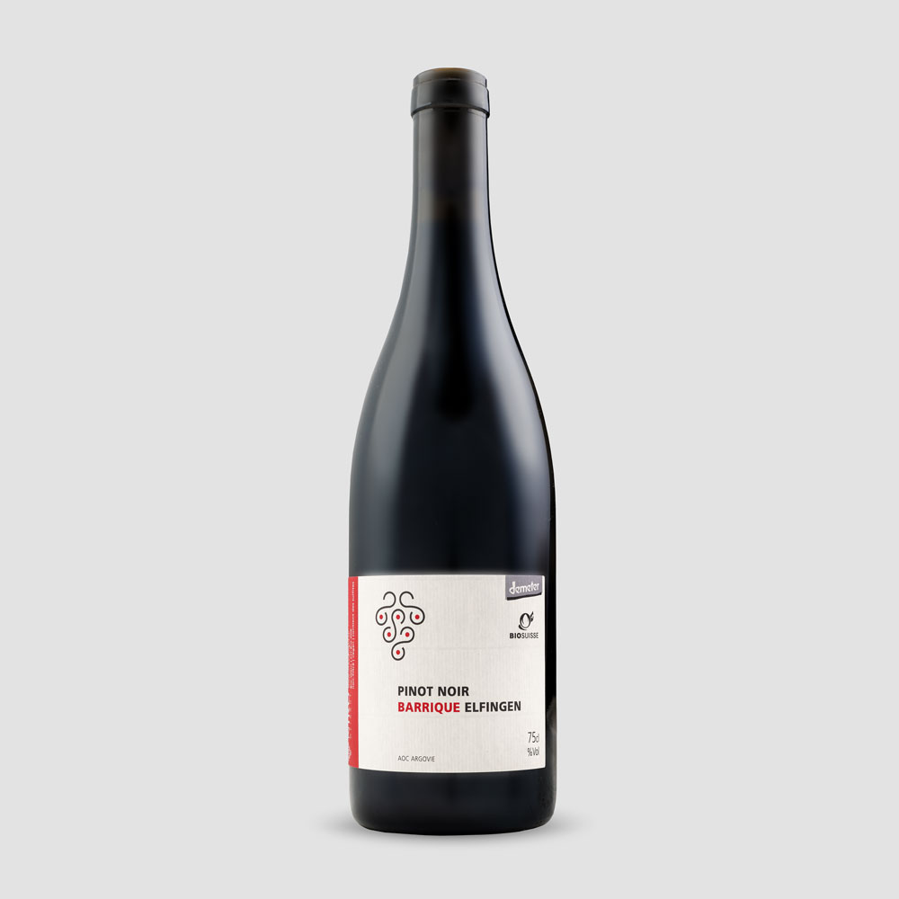 Rotweinflasche vom Niro Weingut Pinot Noir Barrique Elfingen
