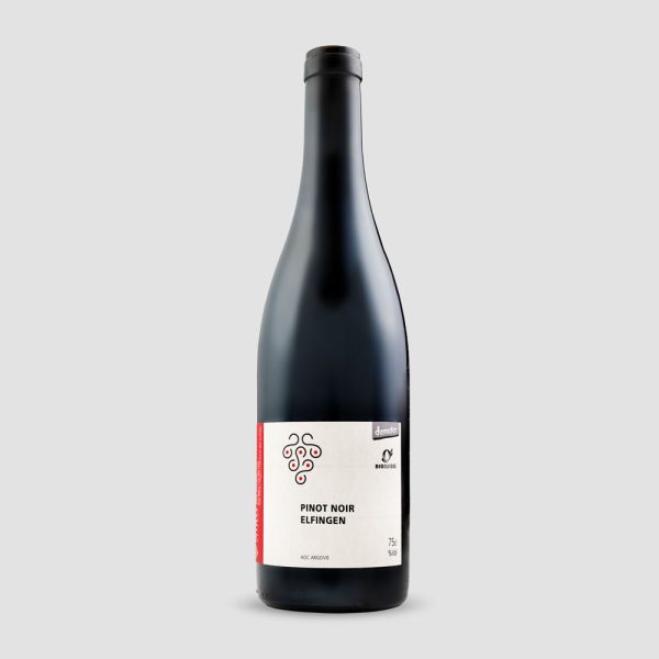 Rotweinflasche vom Niro Weingut Pinot Noir Elfingen